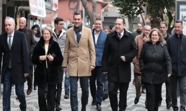 Dutlulu ve Zeyrek'e Akhisar'dan Tam Destek