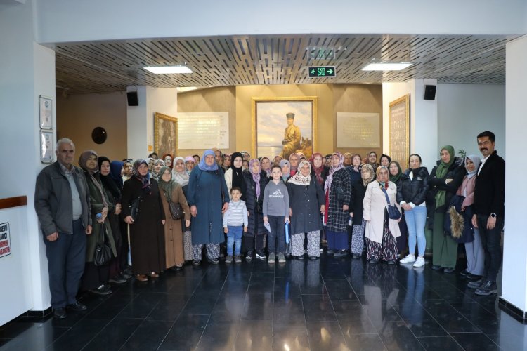 Haydi Kadınlar Manisa’ya projesiyle Gördes’ten gelen 72 kişilik kafile Manisa’da ağırlandı.