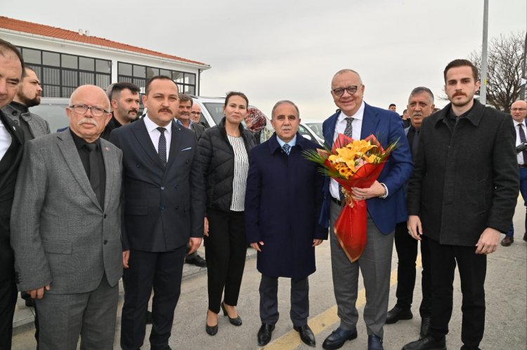 Başkan Ergün Gördes'te Sevgiyle Karşılandı