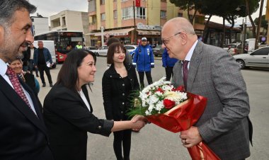 Manisa Büyükşehir Belediye Başkanı Cengiz Ergün’e Sarıgöl’de Coşkulu Karşılama