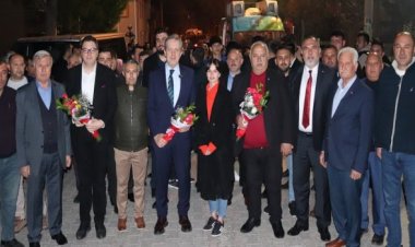 Cumhur İttifak Akhisar Belediye Başkan Adayı Ömer İşçi Dereköy'de Mehter Takımı ile Karşılandı.