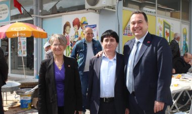 Akhisar Hürriyet Mah. Muhtar adayı Yusuf Girgin'den ,Geleneksel Ramazan Lokma Hayrı...