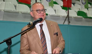 Başkan Ergün, Salihli Belediyesi’nin İftarına Konuk Oldu