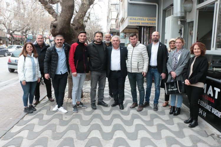 Akhisar Belediye Başkan Adayı Hüseyin İYİ Partili Ali Doğan, Reşatbey Mahallesinde esnaf ve vatandaşla buluştu
