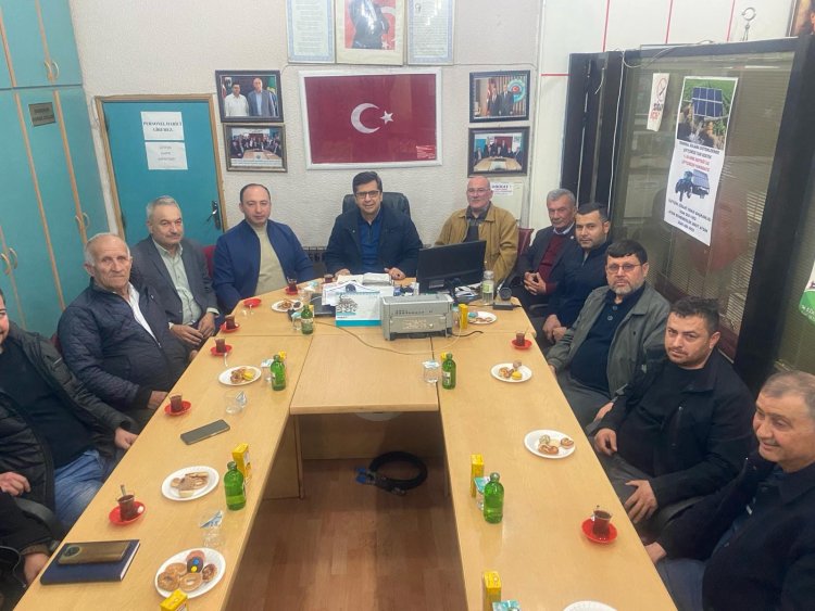 Demokrat parti Kırkağaç Belediye Başkan adayı İsmail Pala Ziraat odası Ziyareti