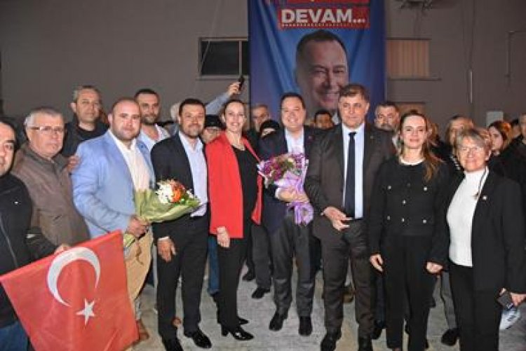 AKHİSAR BELEDİYE BAŞKANI BESİM DUTLULU VE İZMİR BLD BAŞKAN ADAYI TUGAY KAPAKLI HALKI İLE BULUŞTU