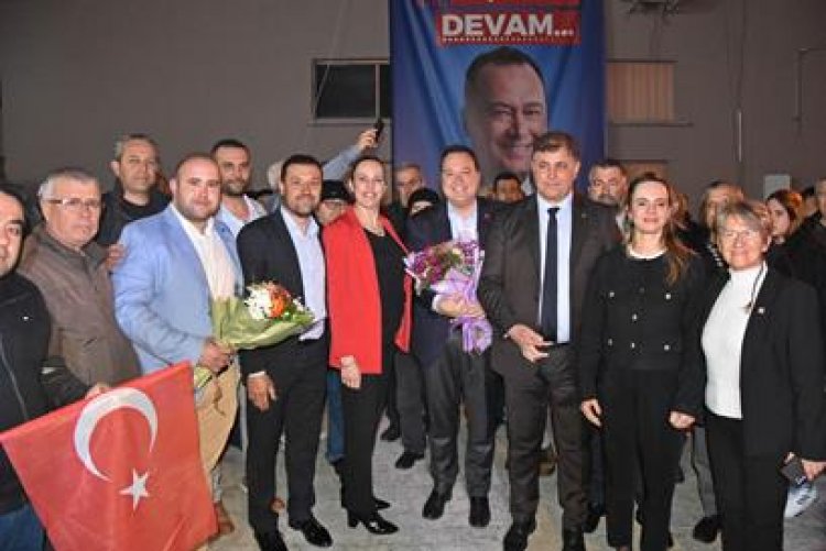 AKHİSAR BELEDİYE BAŞKANI  BESİM DUTLULU VE İZMİR BLD BAŞKAN ADAYI TUGAY KAPAKLI HALKI İLE BULUŞTU