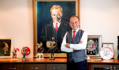 Turgutlu Belediye Başkanı Çetin Akın'ın Bayram Mesajı