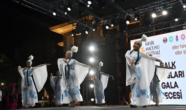 Festival Coşkusu Halk Danslarıyla Renklendi
