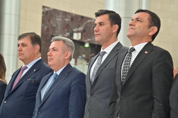 Başkan Ferdi Zeyrek, Uluslararası Doğaltaş ve Teknoloji Fuarının Açılışına Katıldı