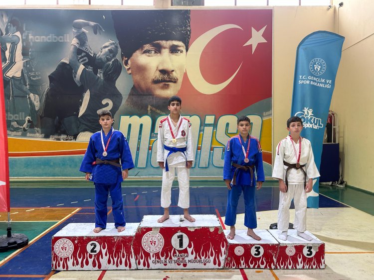 Yeşil-Beyazlı Sporcular Manisa’yı Ordu’da Temsil Edecek