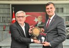 Belediye-İş Sendikası’ndan Başkan Zeyrek’e Tebrik Ziyareti