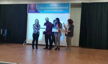 Akhisar Kendin Yap Atölyesi, Manisa Celal Bayar Üniversitesi'nde Geleceğin Öğretmenlerine İlham Verdi