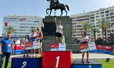 Özlem Işık, İzmir’de Kupa Kazandı