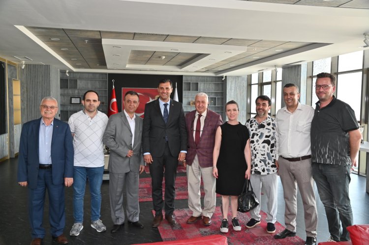 Lokantacılar Derneği Yönetiminden Başkan Ferdi Zeyrek’e Ziyaret