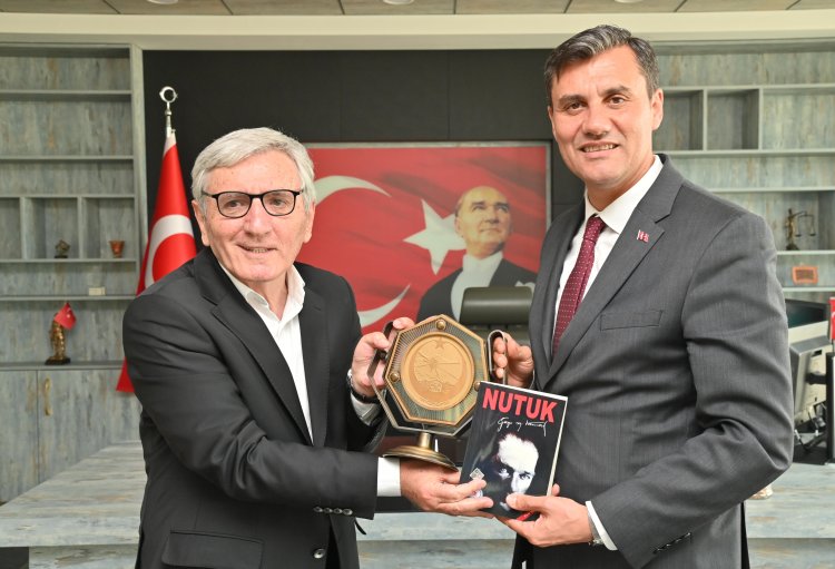 Belediye-İş Sendikası’ndan Başkan Zeyrek’e Tebrik Ziyareti