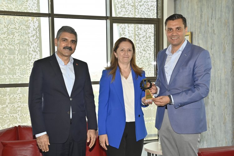 Başkan Zeyrek DİSK Heyetini Konuk Etti
