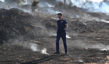 Büyükşehir İtfaiyesi Yangınlarla Mücadelesine Devam Ediyor