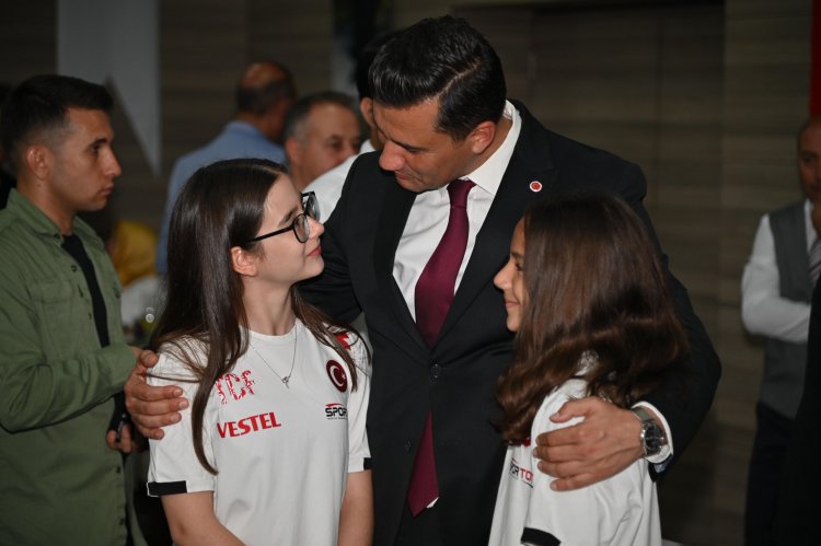 Manisa’da Bayramlaşma