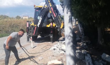 Tekeliler Mahalle Mezarlığı Yenilendi