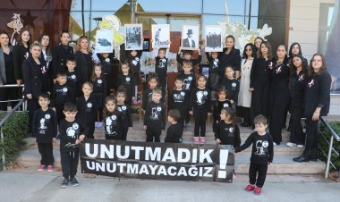Minikler’den Anlamlı 10 Kasım Atatürk’ü Anma Töreni