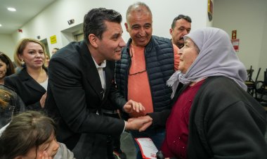 MANİSA’DA DEMOKRASİ ŞÖLENİ