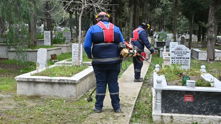 Büyükşehir’den Mezarlıklarda Bayram Öncesi Bakım ve Temizlik Seferberliği