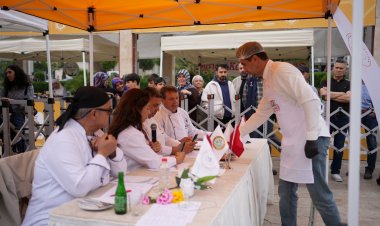 Mesir Macunlu Yemekler Yarıştı