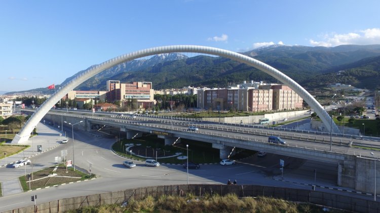 Manisa’nın Duvarları Genç Sanatçılarla Şekillenecek