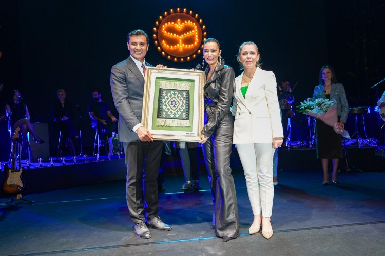 Mesir Festivali coşkusu kortej ve Sıla konseri ile doruğa çıktı