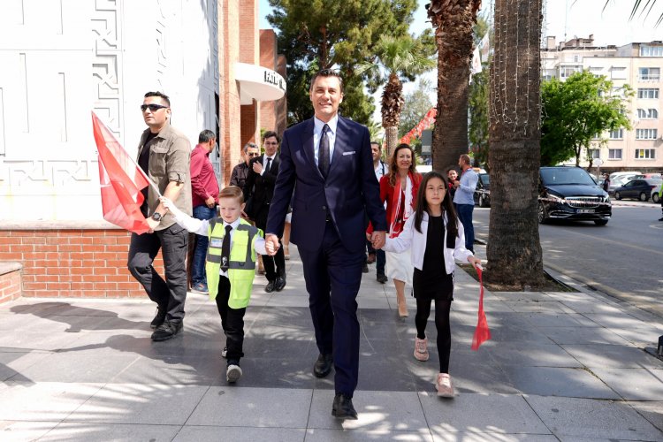 Büyükşehir ile 23 Nisan Coşkusu Tüm Kente Yayıldı