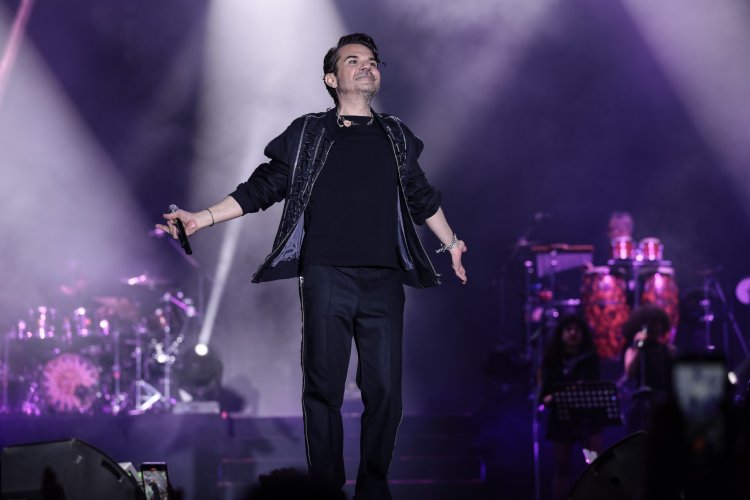 Uluslararası Manisa Mesir Macunu Festivali’nde Kenan Doğulu coşkusu