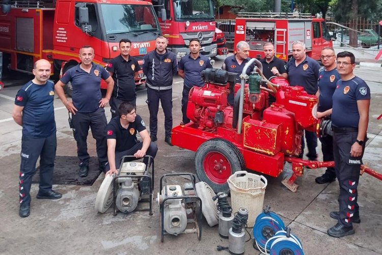 Büyükşehir ekipleri sağanak yağış ve fırtınaya karşı teyakkuzda