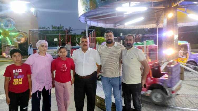 Şehit Emaneti Tebessüm Ederse, Vatan Işıldar