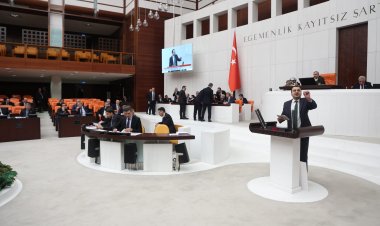 CHP’Lİ BAŞEVİRGEN ASGARİ ÜCRETTEKİ ERİMEYE DİKKAT ÇEKTİ: “İKTİDAR ZAM VERMİYOR İŞÇİNİN CEBİNDEN ÇALIYOR, YILIN İLK YARISINDA ASGARİ ÜCRETLİNİN ENFLASYON KAYBI 3 BİN 685 TL”