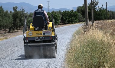Büyükşehir’den Akhisar ve Turgutlu’ya 22 Kilometrelik Yol Çalışması
