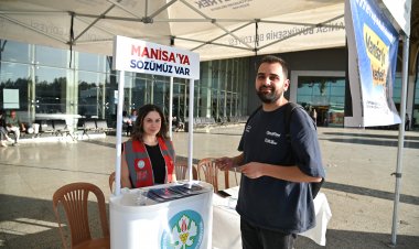 Büyükşehir’den Üniversite Öğrencilerine Şehir Turu