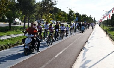 Akhisarlılar Sağlıklı Yaşam İçin Pedal Çevirdi