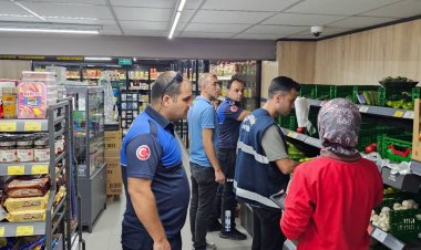 Büyükşehir'den Market ve Pazarlara Sıkı Denetim