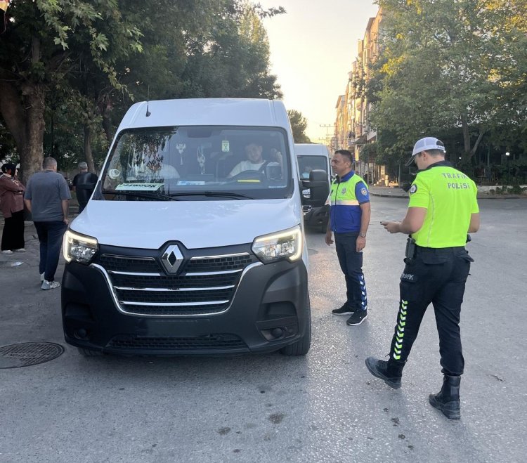 Büyükşehir’den Servis Araçlarına Sıkı Denetim