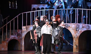 Romeo ve Juliet Aşklarını Bir Kez Daha Sahneledi