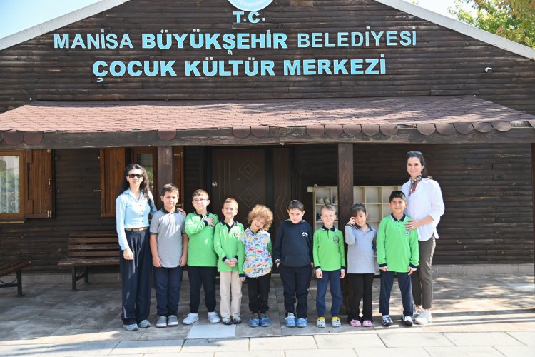 Büyükşehir’in Minik Öğrencileri için Robotik Kodlama Kursları Başladı