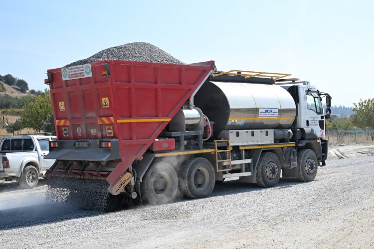 Büyükşehir Turgutlu’da 10 Kilometrelik Sathi Kaplama Çalışmasını Tamamladı