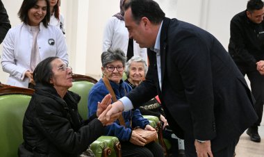 Başkan Dutlulu, Huzurevi Sakinleriyle Buluştu