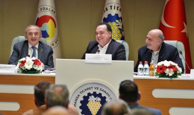 Başkan Dutlulu, Ticaret Odası’nda İş İnsanları ile Buluştu