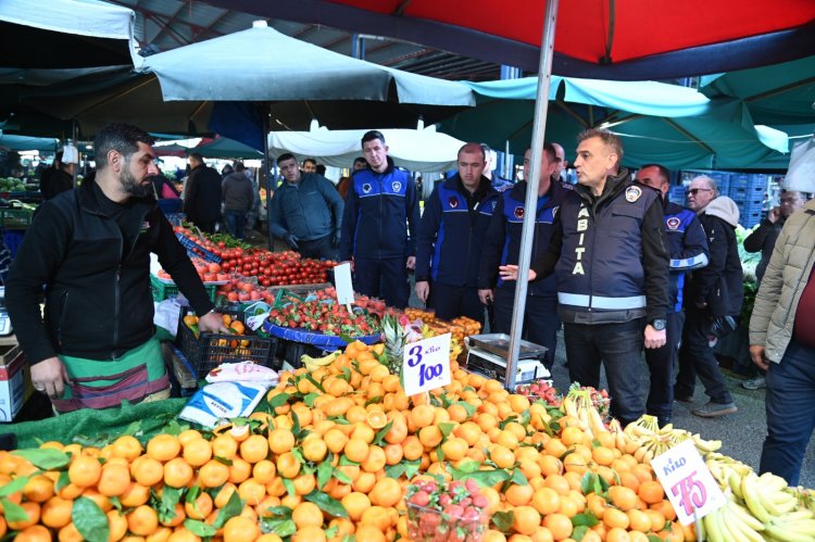 Perşembe Pazarı’nda ‘Hoş Geldin Masası’ Hizmete Girdi