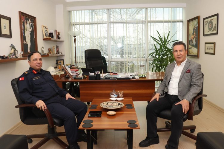 Jandarma Komutanı Tuğgeneral İlhan Şen’den Manisa Kent Konseyi Başkanı Hakkı Bayraktar’a Ziyaret