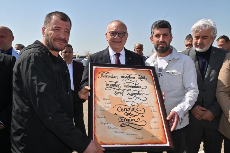 Cumhur İttifakı Milletvekilleri ve Başkan Ergün, Gediz Kavşağı’nı İnceledi
