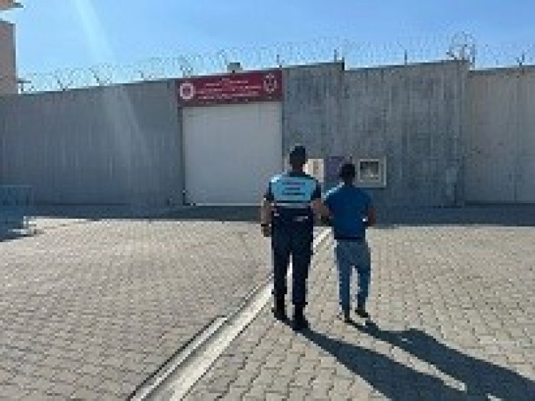 Akhisar'da Fabrikalardan Hırsızlık Yapan Şüpheli Tutuklandı