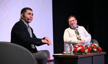 Volkan Severcan Memleketinde Sanatseverlerle Buluştu